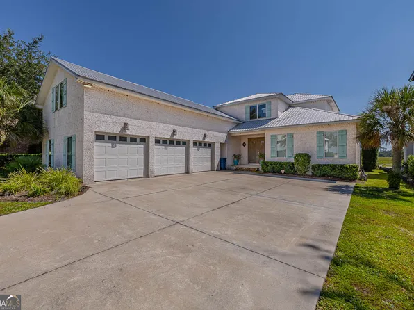 305 Yacht Club Ln, Saint Simons Island, GA 31522