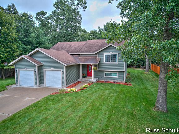 3rd image of 1164 Brian Dr