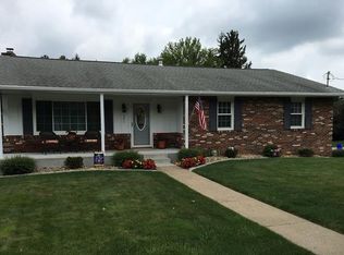 491 Hillcrest Dr, Latrobe, PA 15650