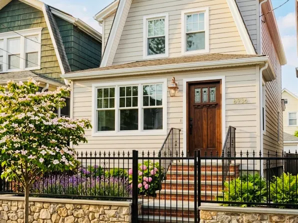 8936 90th Street, Woodhaven, NY 11421