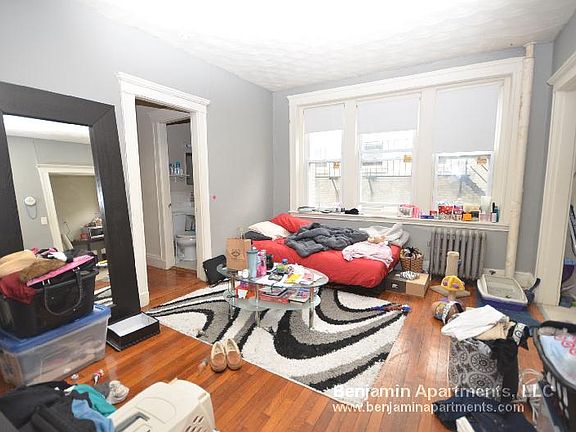 5th image of 109 Brainerd Rd #33