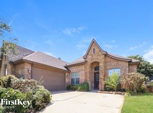 1112 Hidden Glen Ct, Burleson, TX 76028