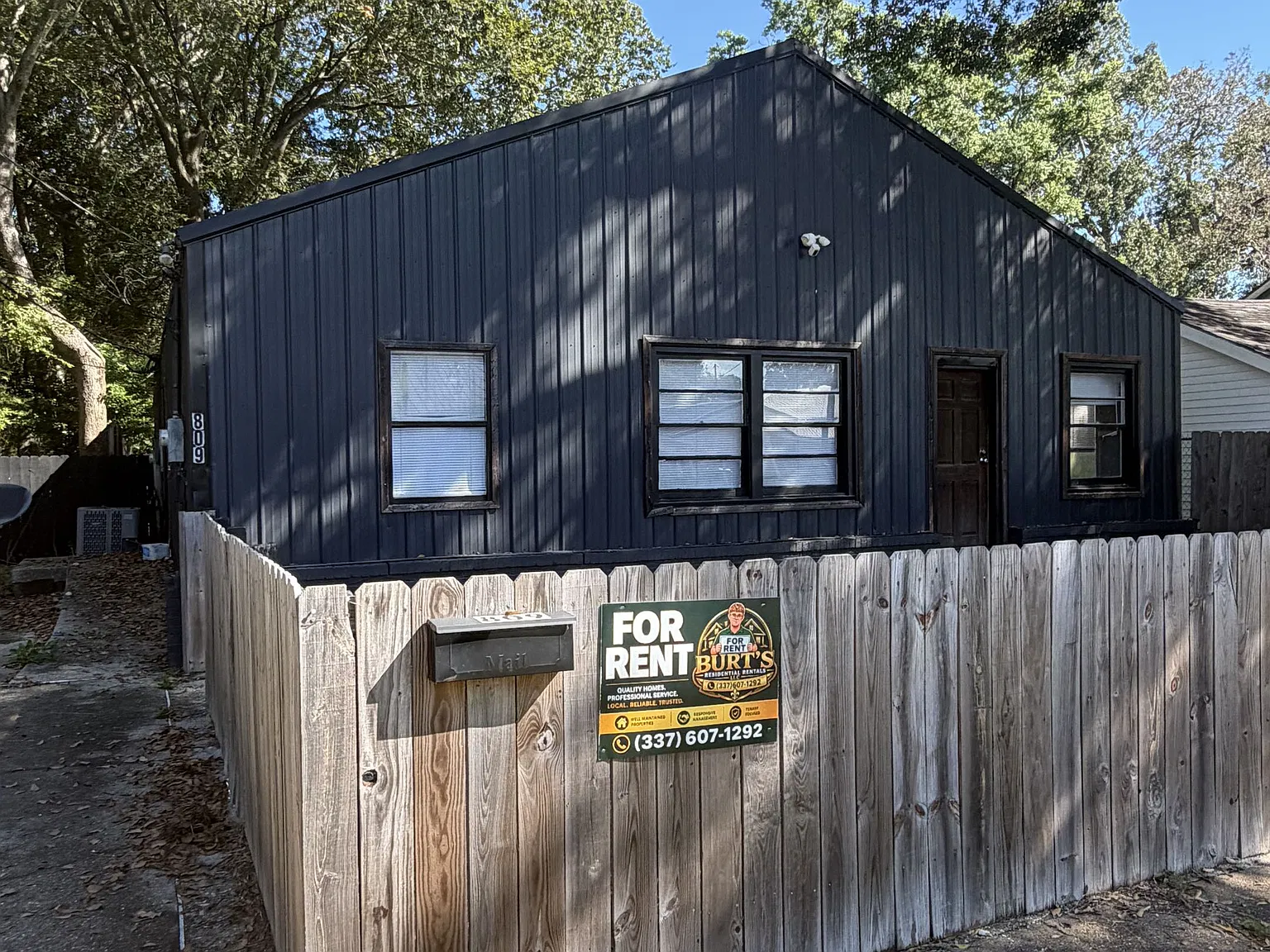 2 bed, 825 sqft, $850 — Photo 1