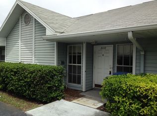 16111 E Rambling Vine Dr, Tampa, FL 33624