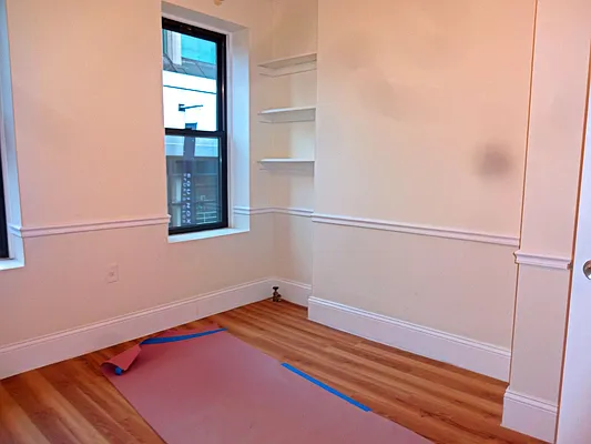 Rented by Prince Real Estate Associates LLC | media 32