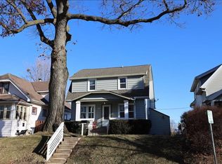 2176 S 86th St, West Allis, WI 53227