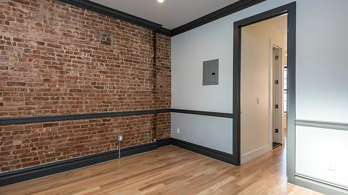 Rented by Nooklyn NYC LLC | media 32