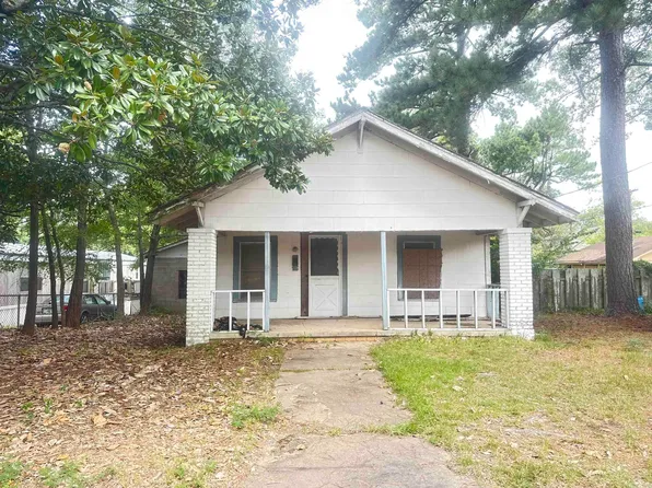 716 E Wesson St, El Dorado, AR 71730