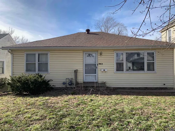 843 NE Oakland Ave, Topeka, KS 66616