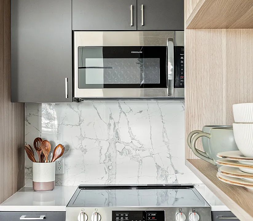 1st image of 72-01 Queens Blvd #1007