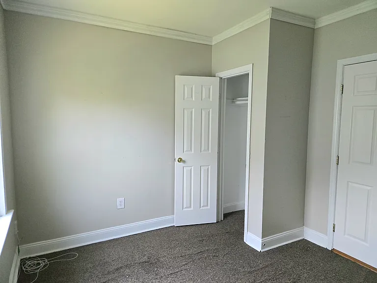 805 Eastern Ave — Photo 8