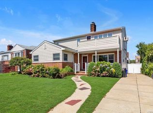 259 E Penn St, Long Beach, NY 11561