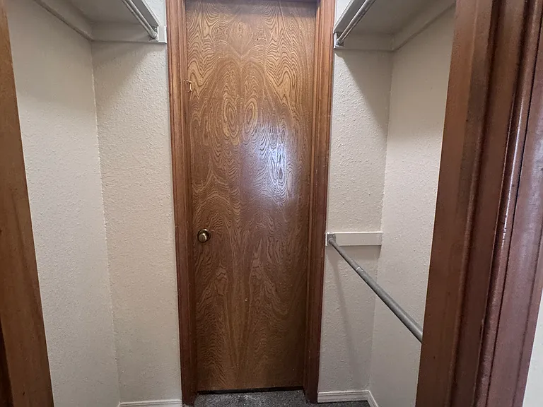 1704 N Gleason Ave — Photo 11