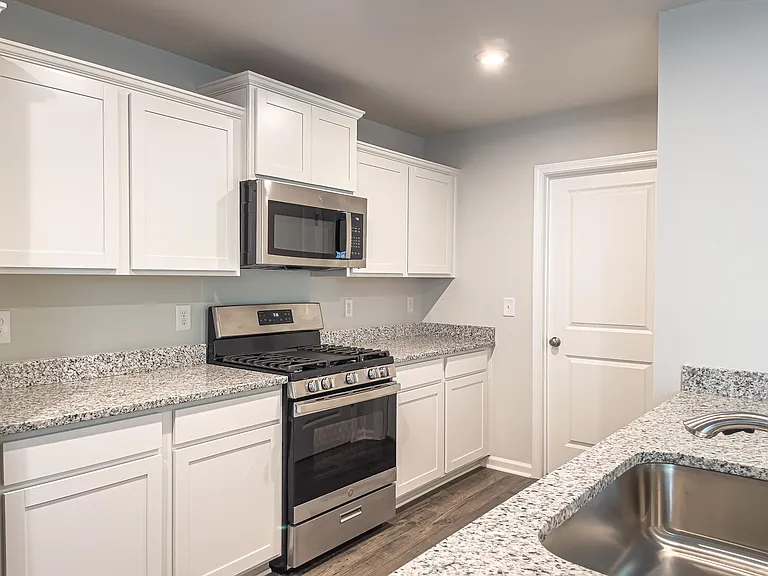 107 Paddock Glen Dr — Photo 10