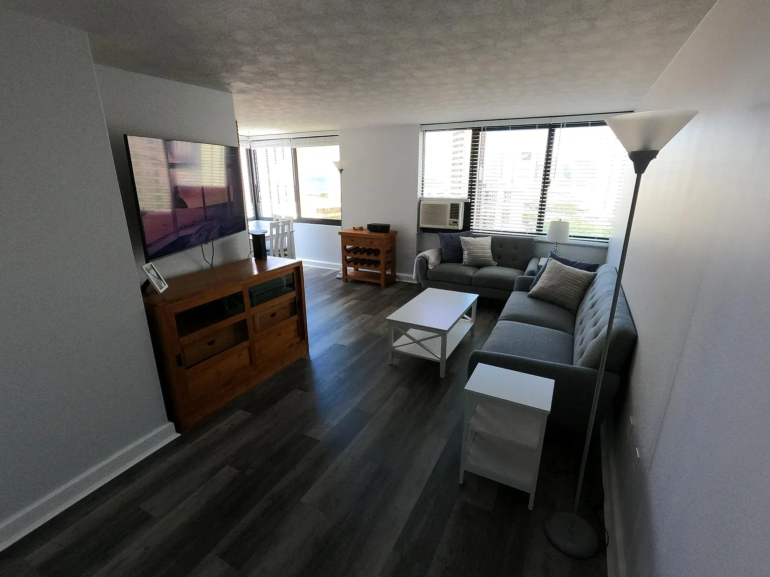 1 bed, 750 sqft, $3,300 — Photo 1