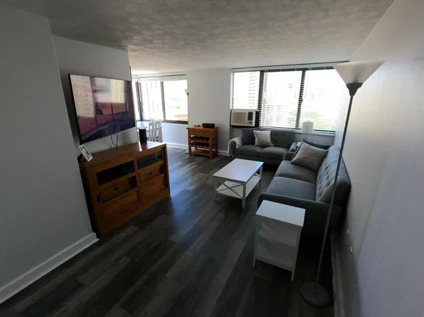 343 Hobron Ln, Honolulu, HI