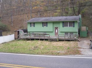 2775 Toms Creek Rd, Barboursville, WV 25504