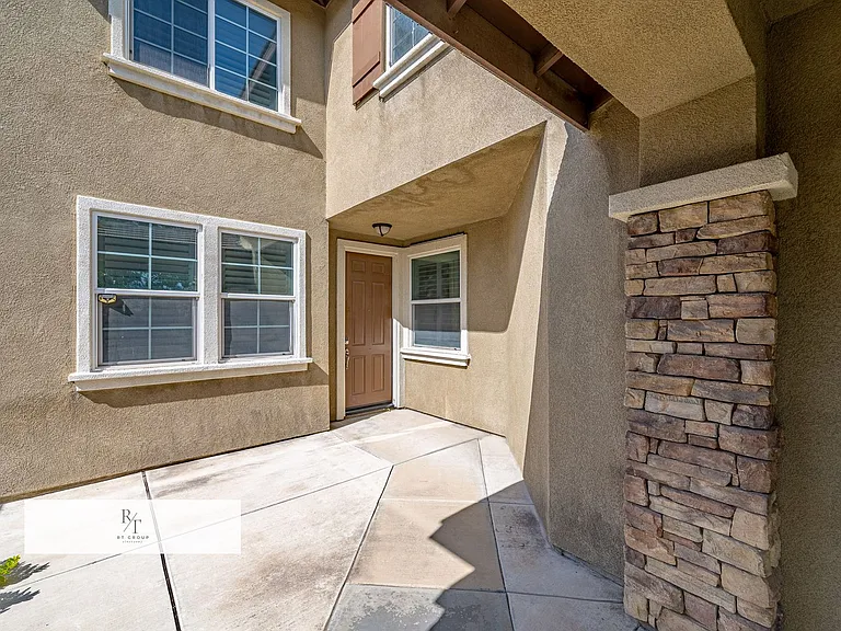 12488 Celebration Dr — Photo 38