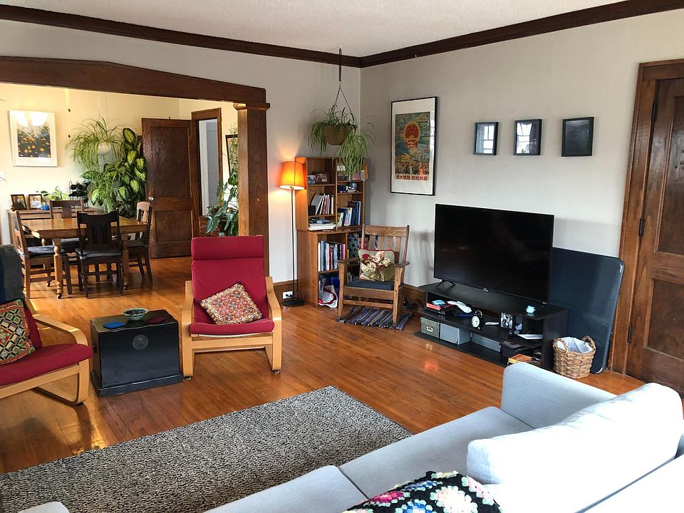 1st image of 3552 Harriet Ave Unit 3