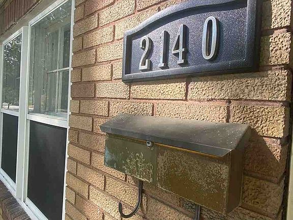 2nd image of 2140 College Ave
