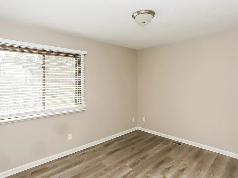 3125 Windbluff Dr — Photo 13