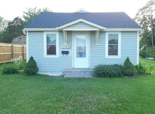 1102 McGee St, Macon, MO 63552