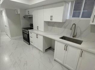 51 Sharpe Cres, New Tecumseth, ON L0G 1W0