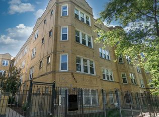 3555 W Lyndale St APT 1C, Chicago, IL 60647