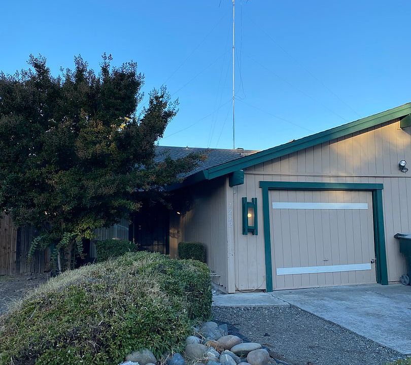 1st image of 7252 Florin Mall Dr