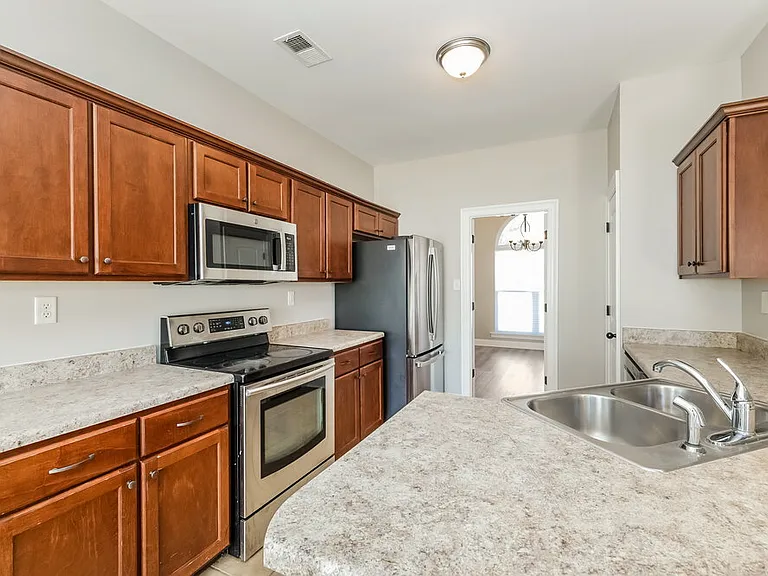 3075 Wren St — Photo 8