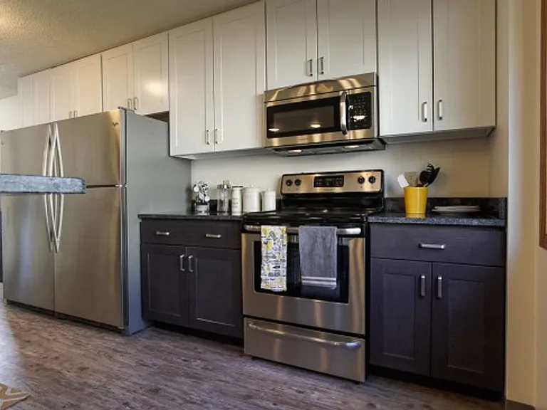 505 N Carroll St — Photo 16