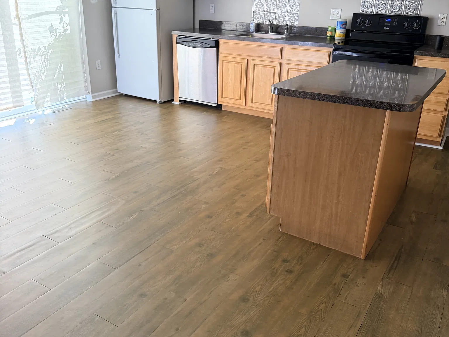 602 Taylor St — Photo 3