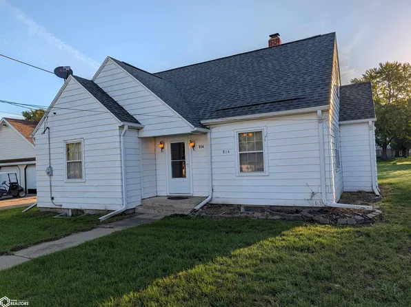 814 Elm St, Correctionville, IA 51016