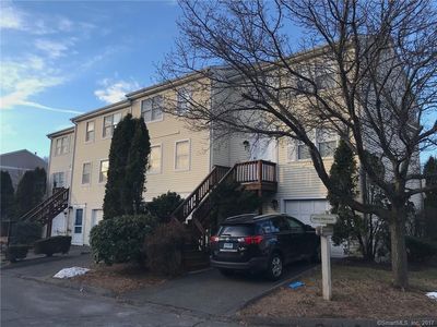 72 Summit Cmns #72, Derby, CT, 06418