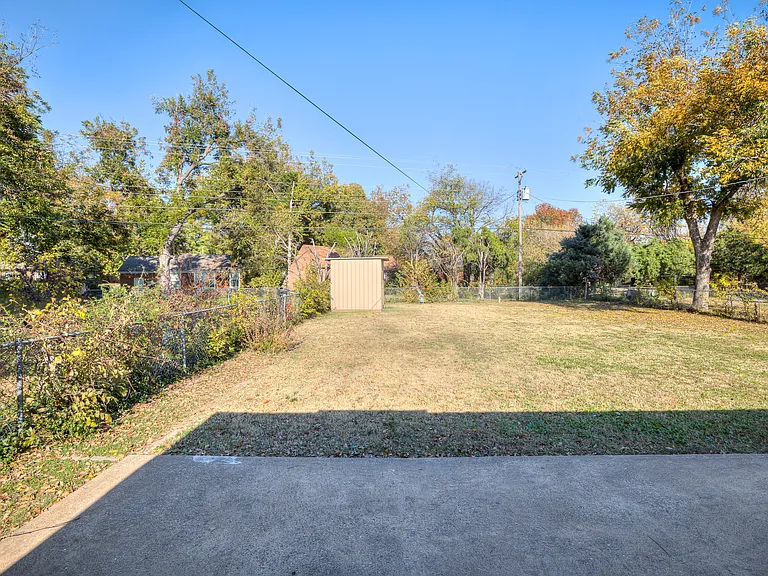 3317 NW 42nd St — Photo 41