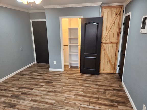 2nd image of 711-21 S Pine St #719