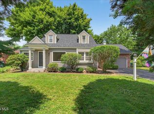 4 Lee Rd, Glenville, NY 12302