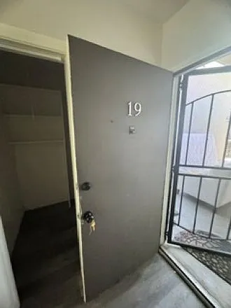 18552 Clark st — Photo 11