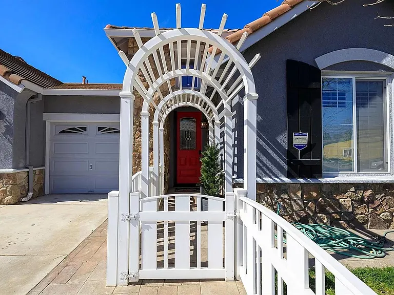 4021 Rancho Mesa Ct — Photo 5