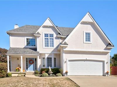 10821 Beverly St, Overland Park, KS, 66211