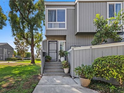 2730 W Segerstrom Ave UNIT D, Santa Ana, CA, 92704