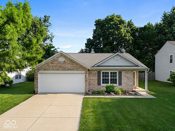 2nd image of 6412 Brooks Bend Blvd