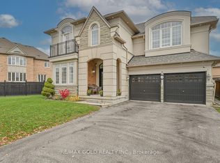 37 Scotchmere Cres, Brampton, ON L6P3A6