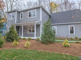 169 Kinderkamack Rd, Oradell, NJ 07649