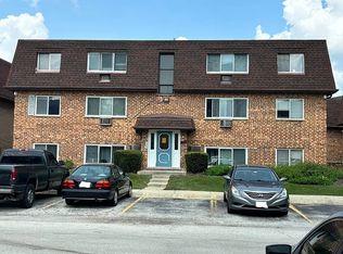 1202 E Woodbury Ln APT 3A, Palatine, IL 60074