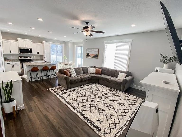 9666 N Red Bridge Rd — Photo 5