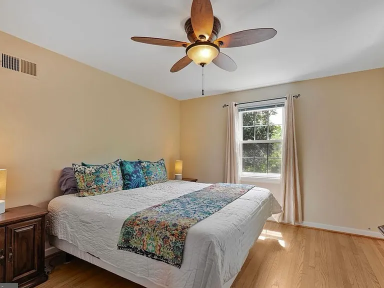 2622 N Lexington St — Photo 12