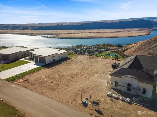 9659 NW Ridgeview Drive, Quincy, WA 98848