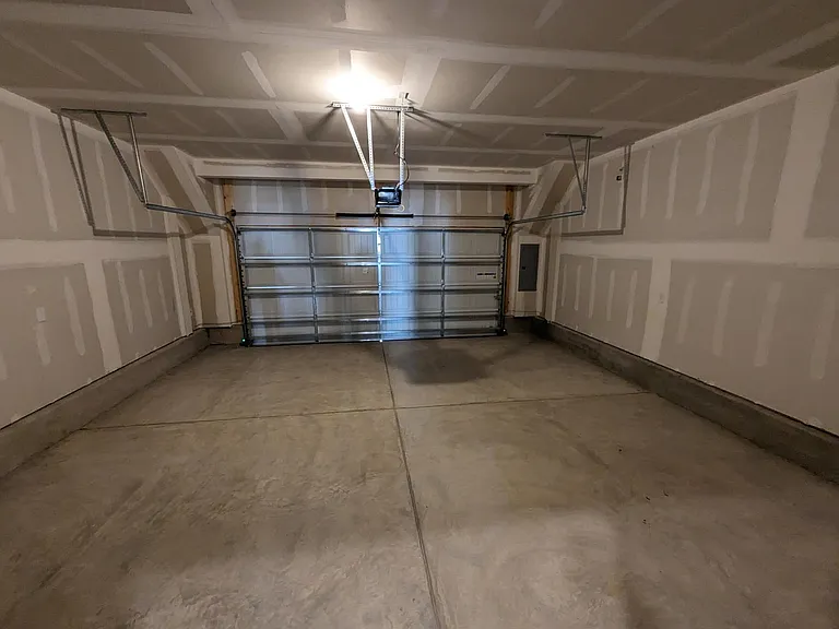 215 Parker Station Ave — Photo 49