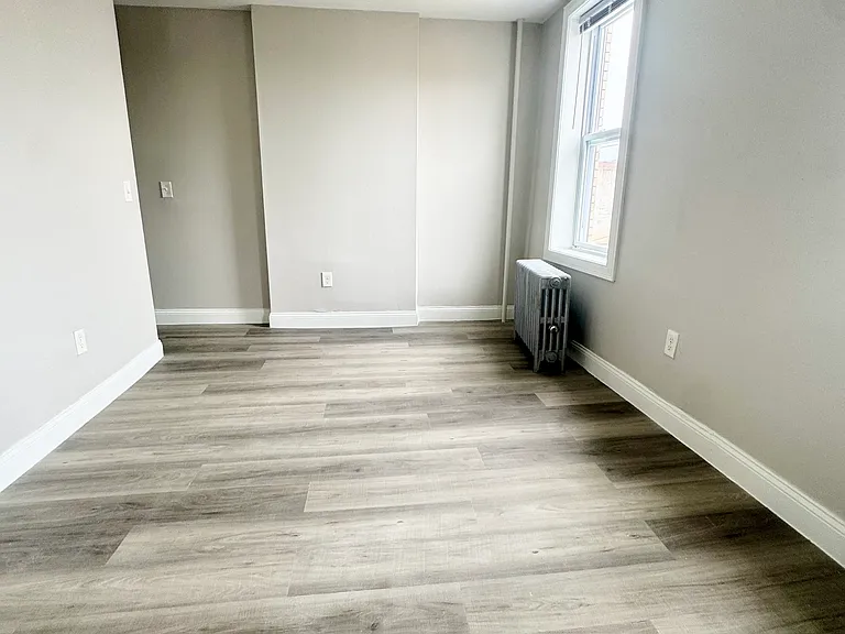 301 71st St #7C — Photo 6